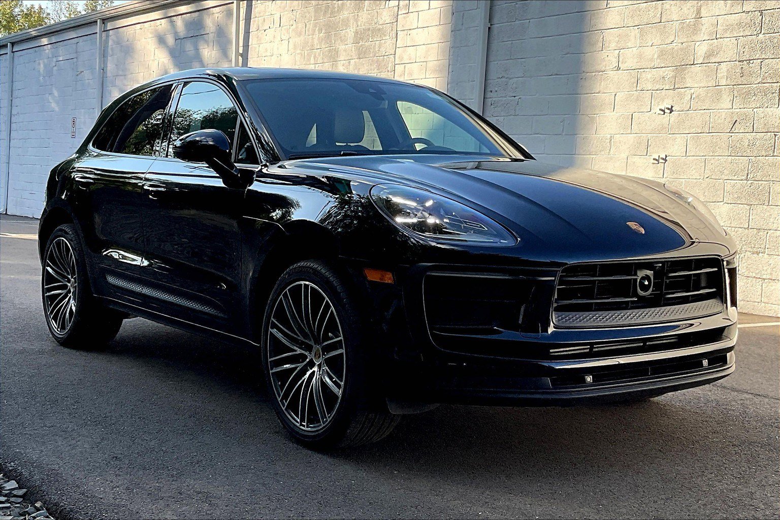 New 2026 Porsche Macan image 7