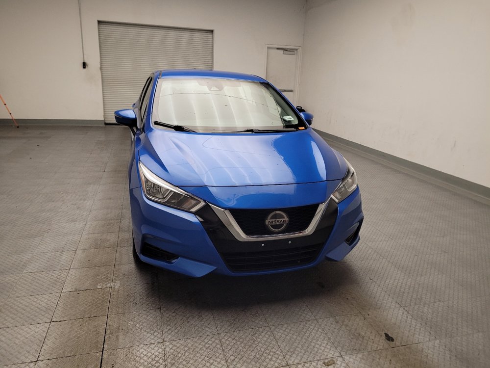 Used 2021 Nissan Versa SV FWD image 14