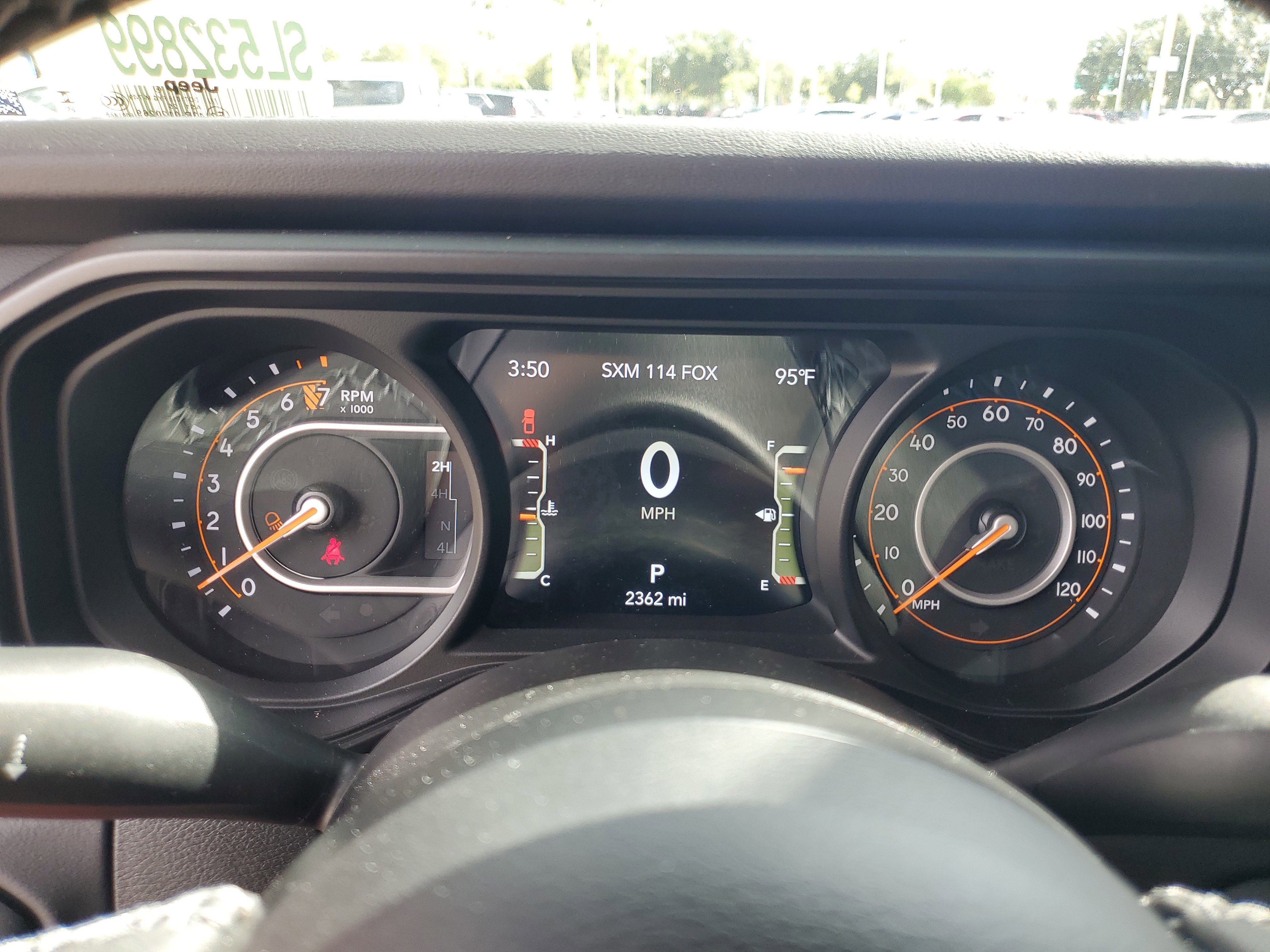 Used 2025 Jeep Gladiator Sport image 21
