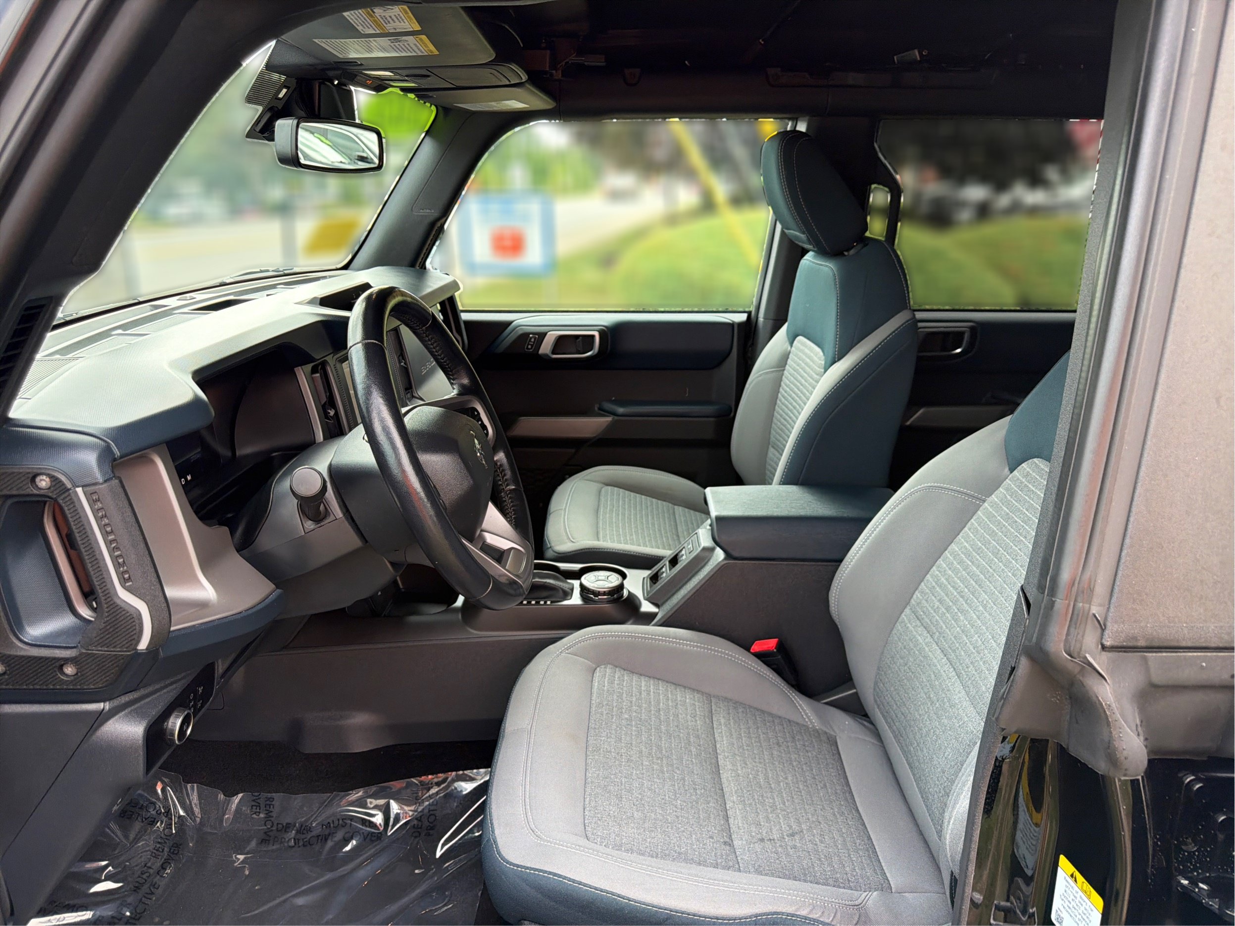Used 2023 Ford Bronco Outer Banks AWD/4WD image 11