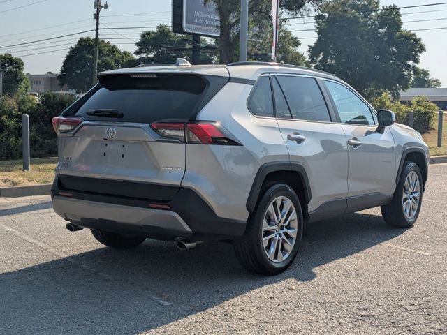 Used 2022 Toyota RAV4 Limited w/ Limited Grade Weather Package FWD image 3
