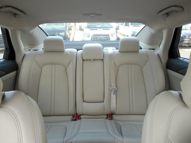 Used 2019 Lincoln MKZ Premiere FWD image 33