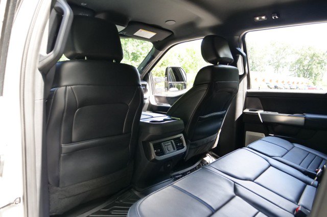 Used 2026 Ford F450 Platinum AWD/4WD image 32