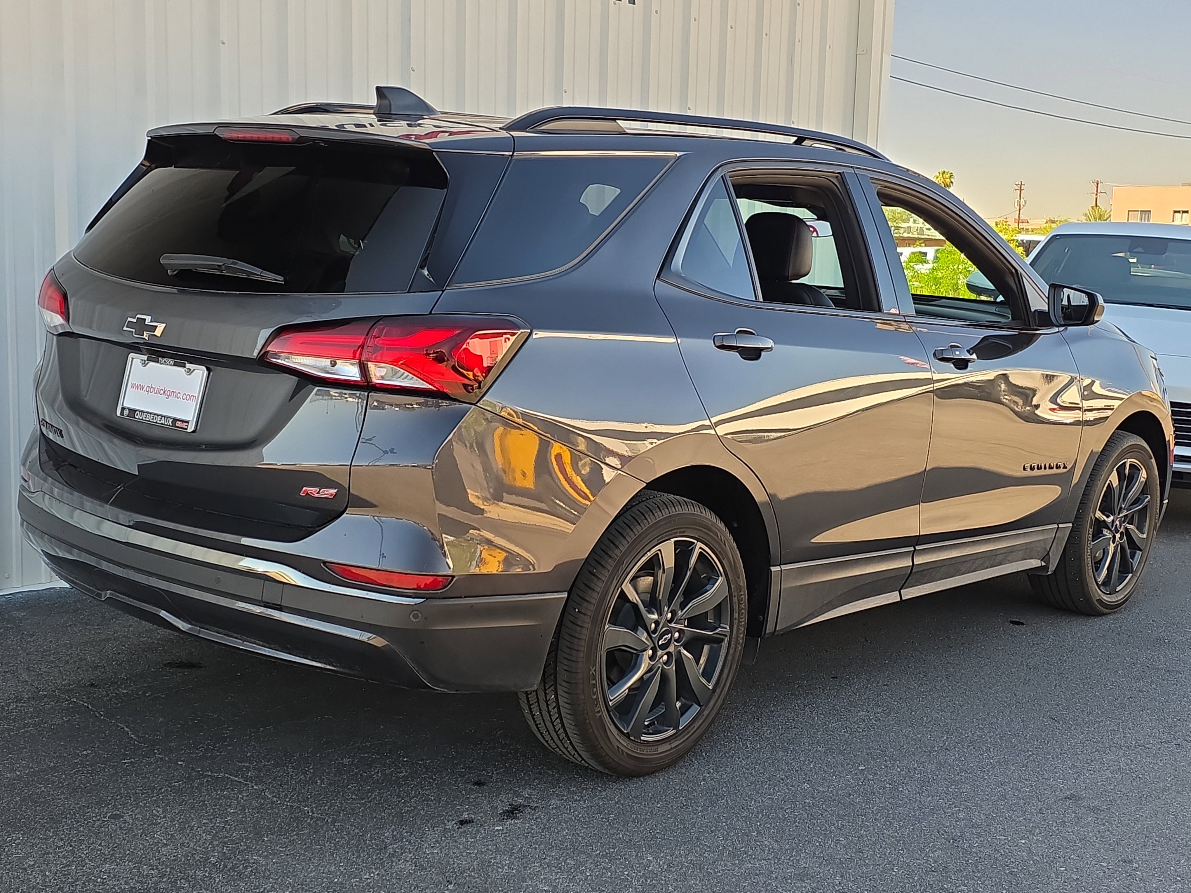 Used 2023 Chevrolet Equinox RS w/ LPO, Cargo Package image 7