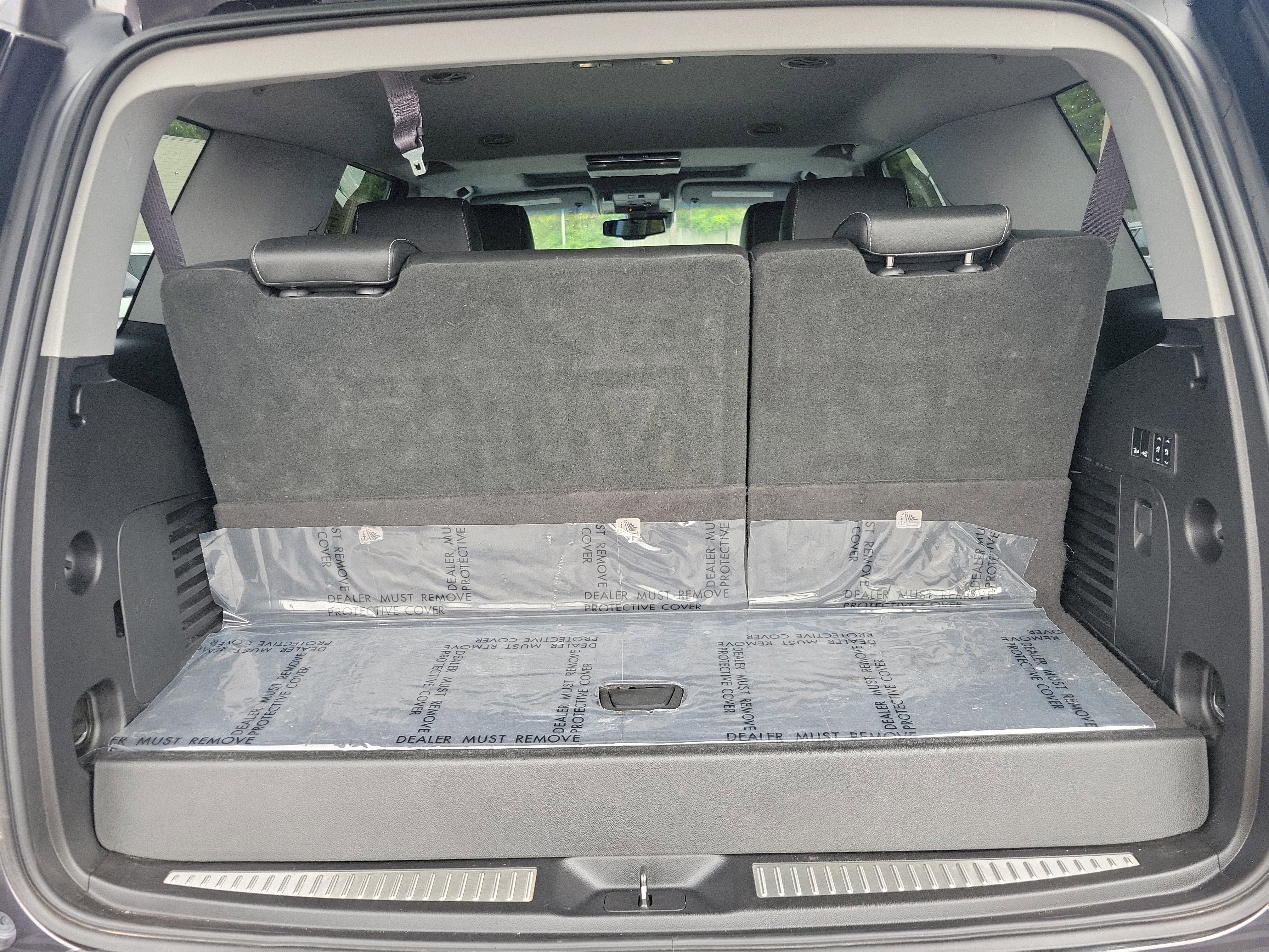 Used 2017 Chevrolet Tahoe Premier image 16