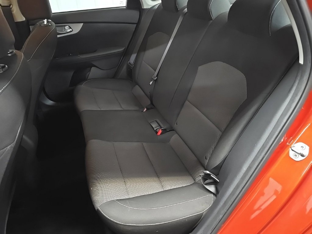 Used 2023 Kia Forte LXS image 31