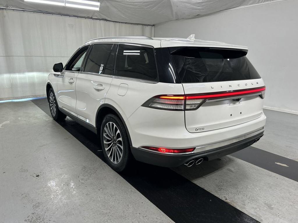 Used 2022 Lincoln Aviator Reserve w/ Elements Package Plus AWD/4WD image 7