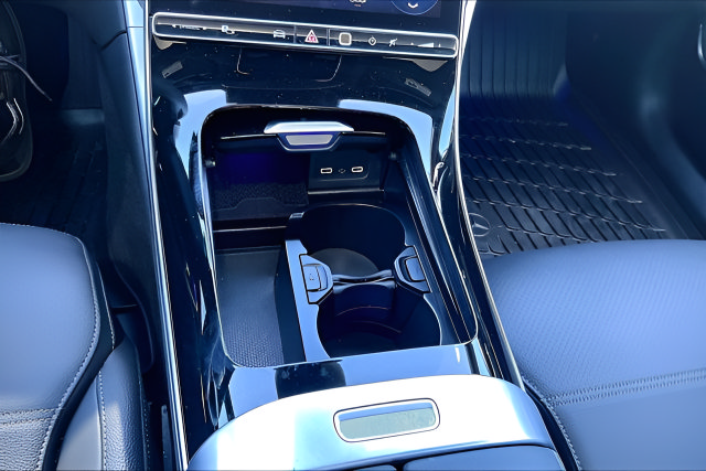 Certified 2025 Mercedes-Benz C 300 Sedan image 15