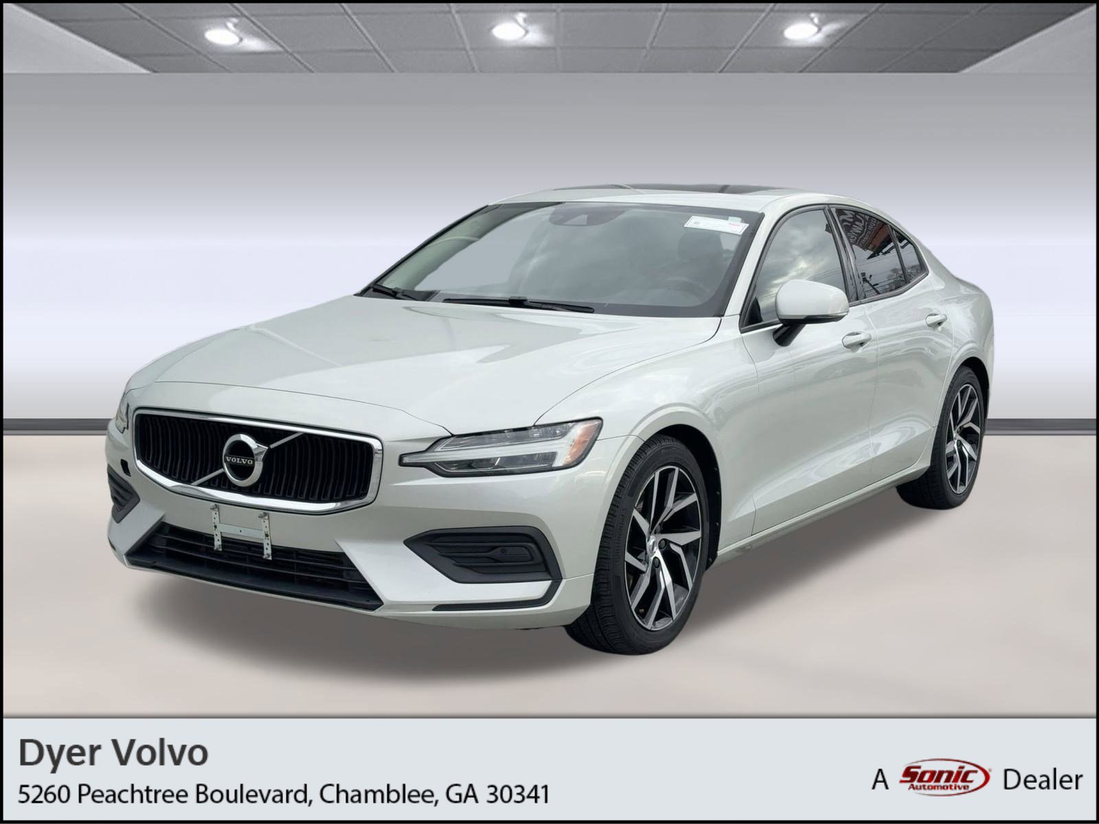 Used 2019 Volvo S60 T5 Momentum image 1