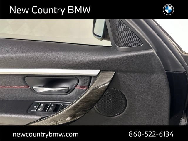 Used 2018 BMW 330i xDrive Sedan AWD/4WD image 21