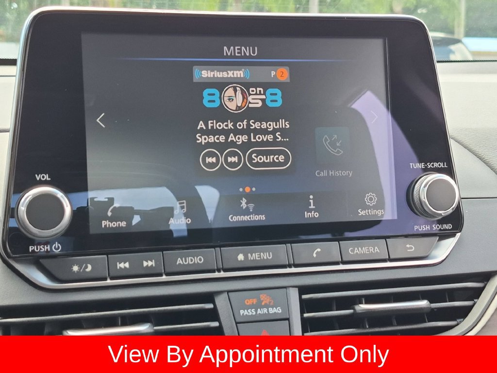 Used 2025 Nissan Altima 2.5 SV FWD image 18