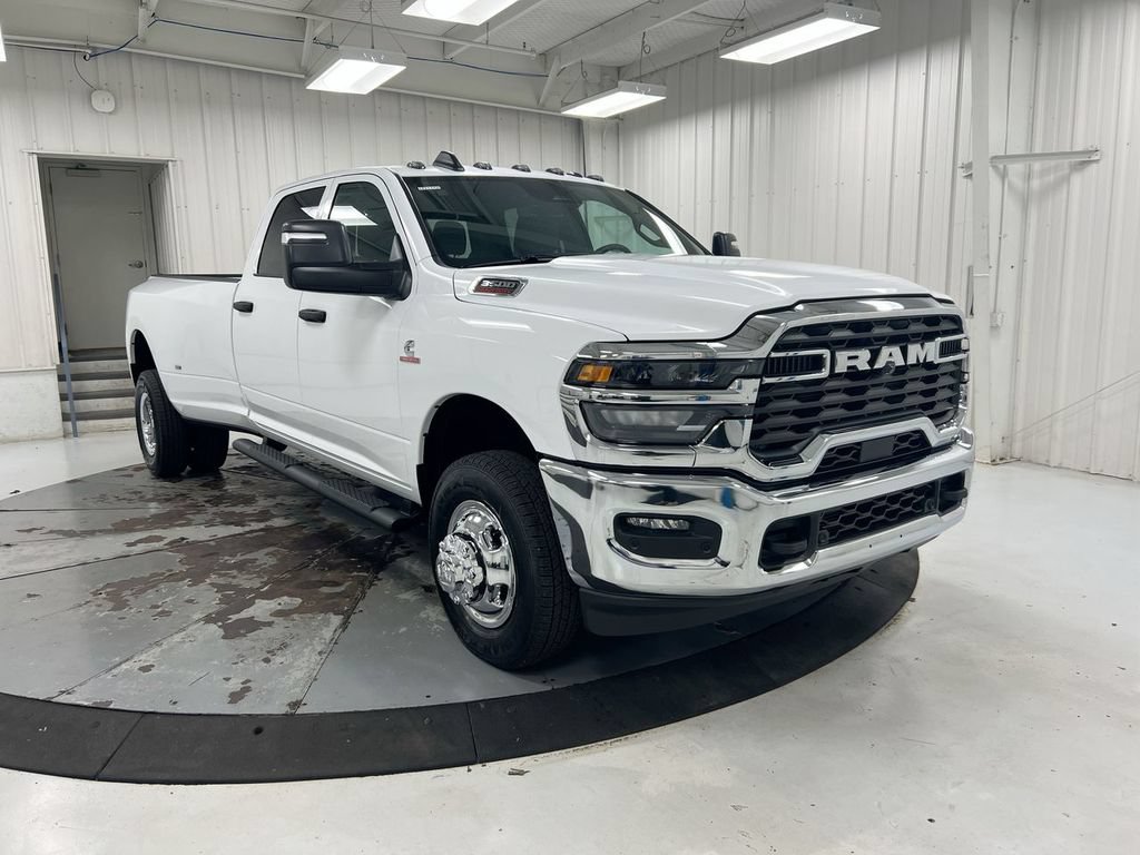 New 2026 RAM 3500 Tradesman AWD/4WD image 2