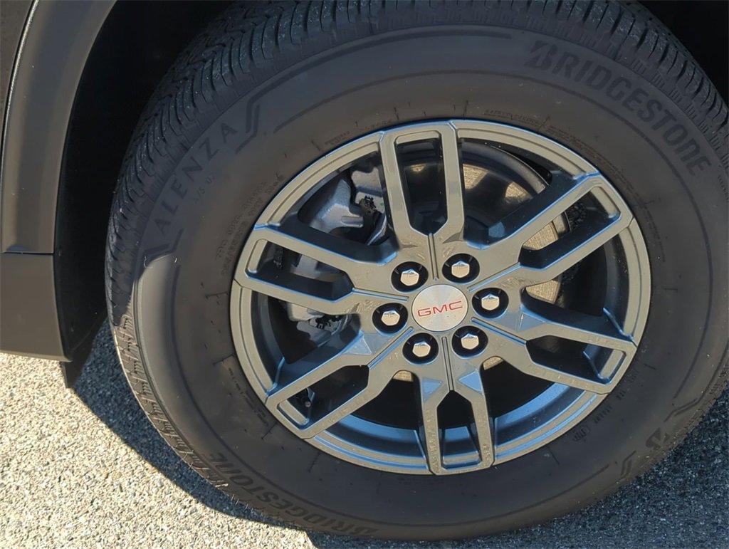 Used 2025 GMC Acadia Elevation image 33