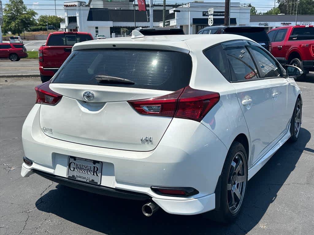 Used 2017 Toyota Corolla iM FWD image 3