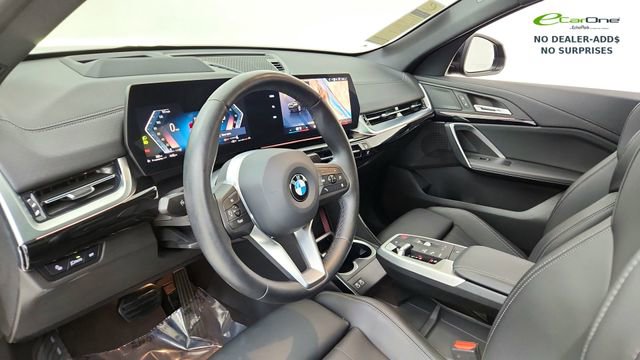 Used 2025 BMW X2 xDrive28i image 18