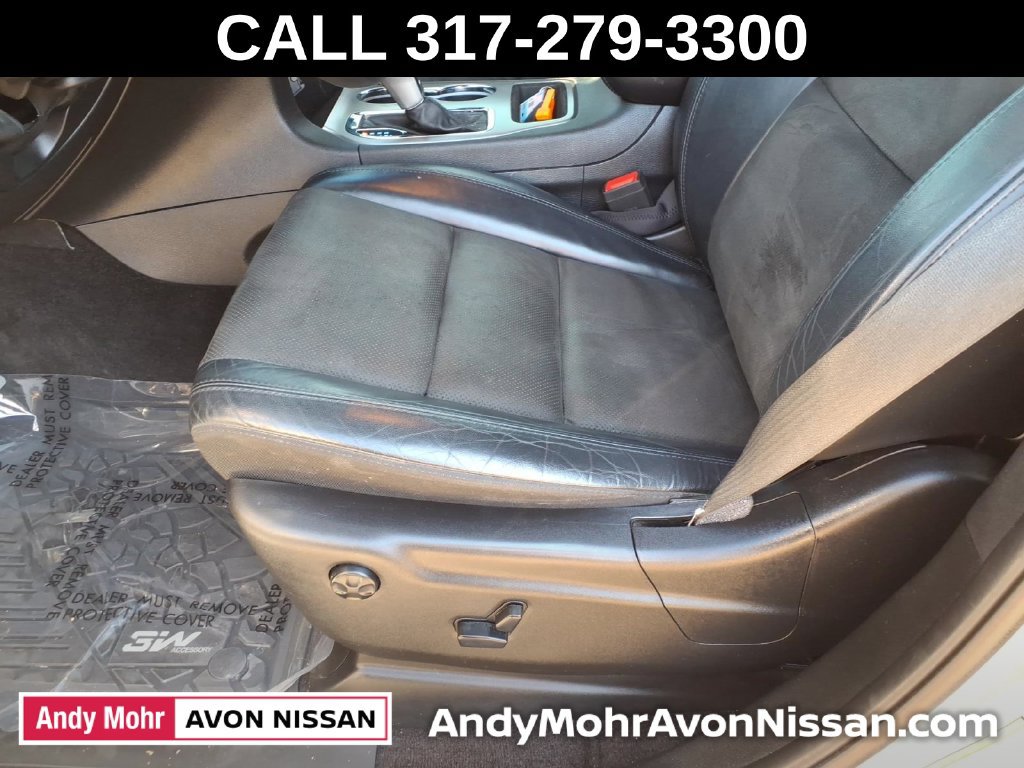 Used 2019 Jeep Grand Cherokee Altitude AWD/4WD image 18