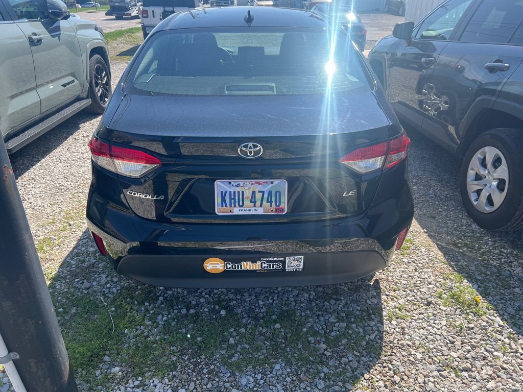 Used 2024 Toyota Corolla LE FWD image 3