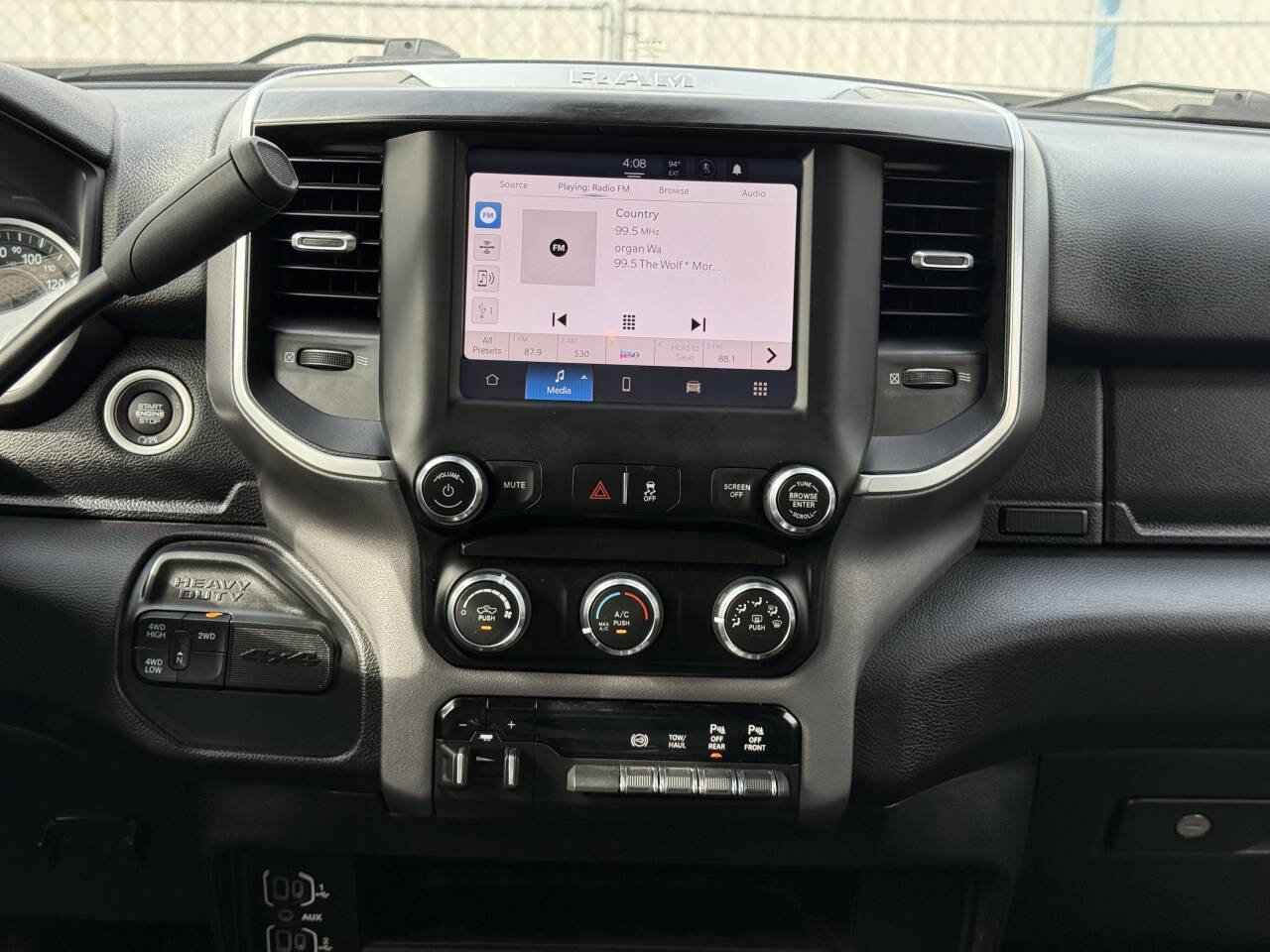 Used 2024 RAM 2500 Big Horn image 31