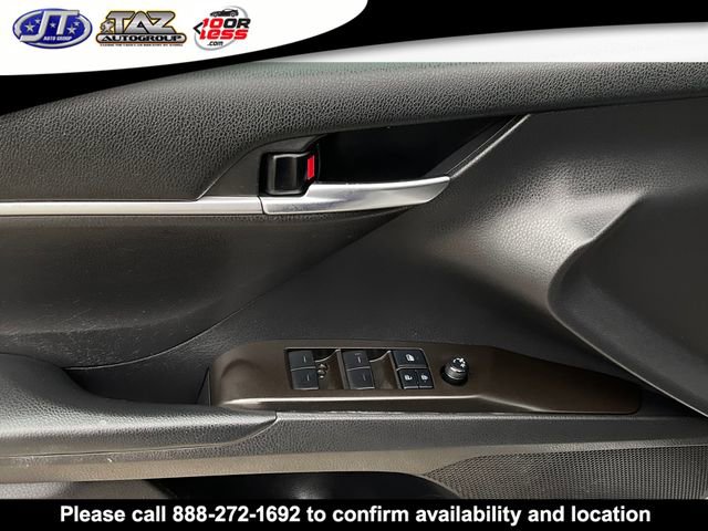 Used 2022 Toyota Camry SE image 12