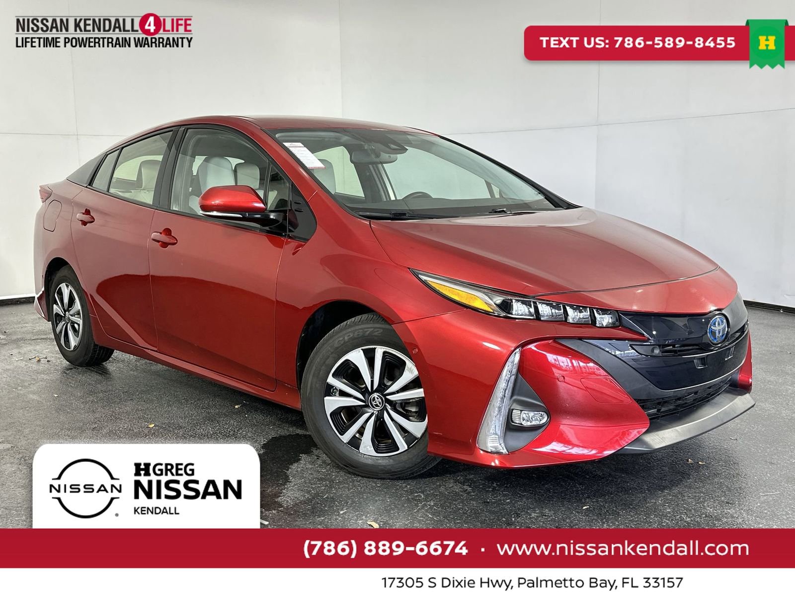 Used 2018 Toyota Prius Prime Advanced w/ Carpet Mat Package image 1