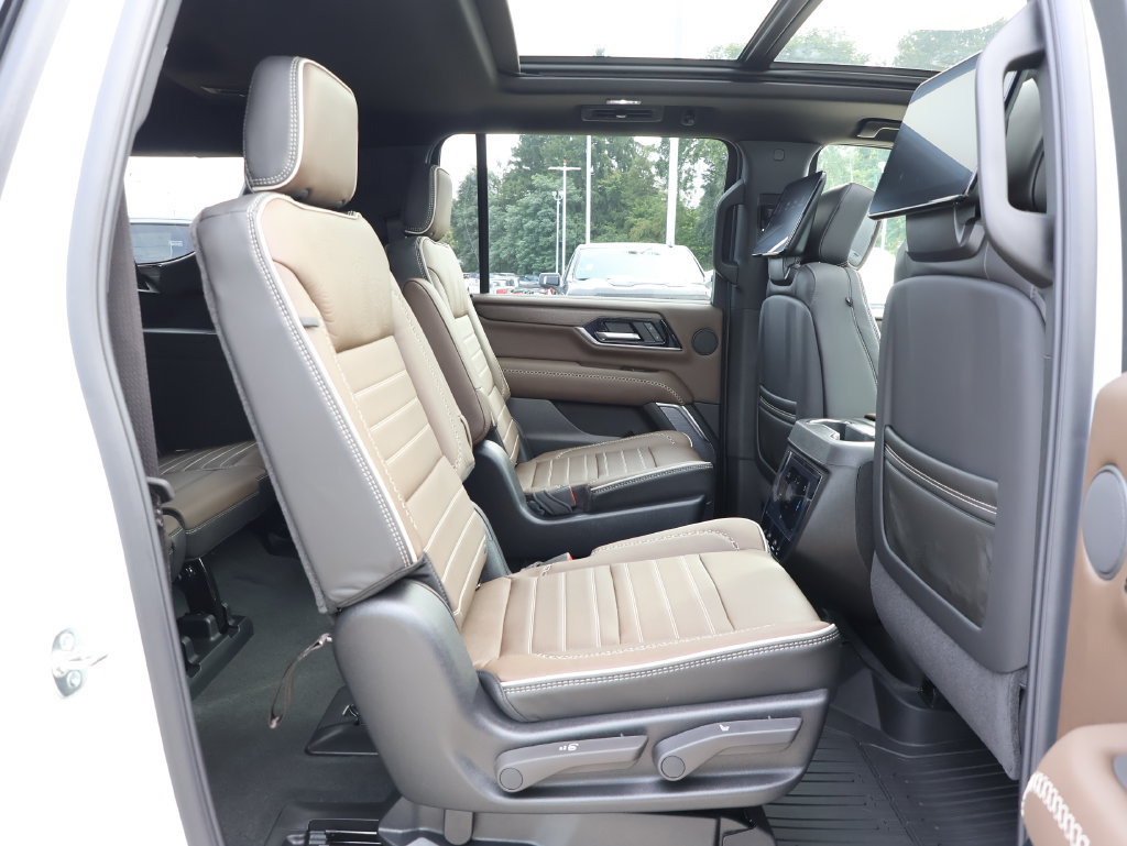 New 2026 GMC Yukon XL Denali Ultimate AWD/4WD image 41