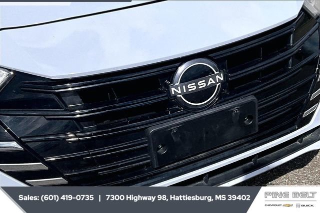 Used 2025 Nissan Versa SV image 21