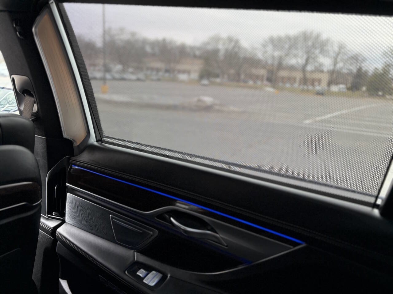 Used 2017 BMW 750i xDrive AWD/4WD image 24