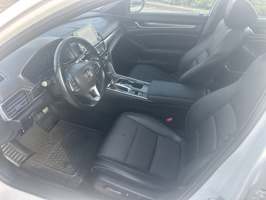 Used 2021 Honda Accord Sport image 11