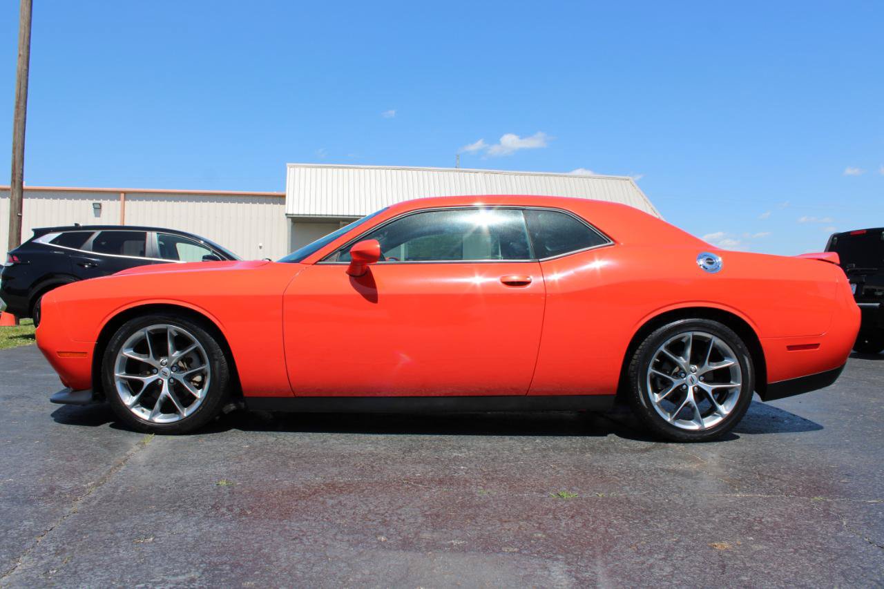 Used 2022 Dodge Challenger GT RWD image 10