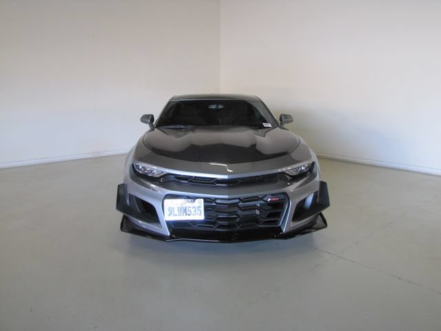 Used 2024 Chevrolet Camaro LT w/ RS Package RWD image 2