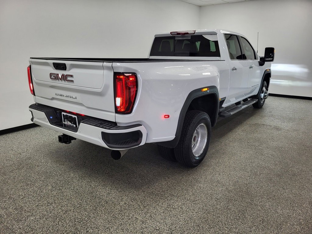 Used 2022 GMC Sierra 3500 Denali w/ Technology Package image 21