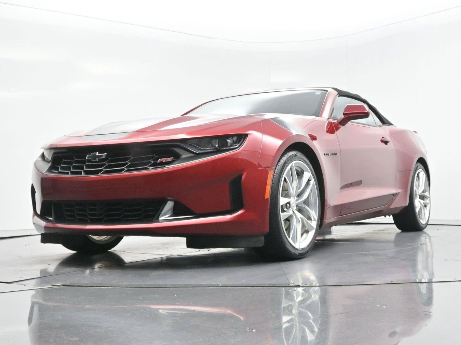 Used 2021 Chevrolet Camaro LT w/ Wild Cherry Design Package 1 RWD image 46