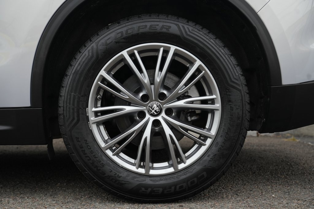 Used 2022 Alfa Romeo Stelvio Sprint image 14