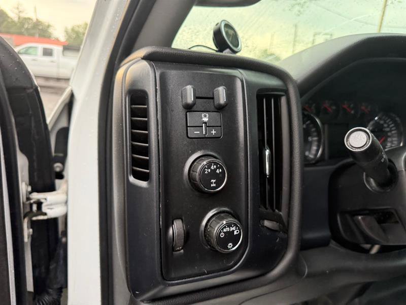 Used 2015 Chevrolet Silverado 2500 W/T w/ WT Fleet Convenience Package image 30