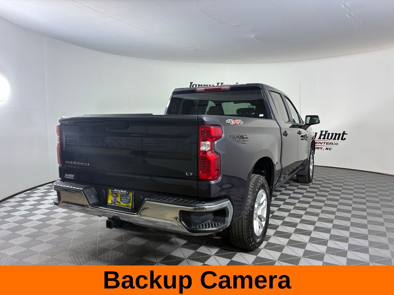 Used 2024 Chevrolet Silverado 1500 LT image 7