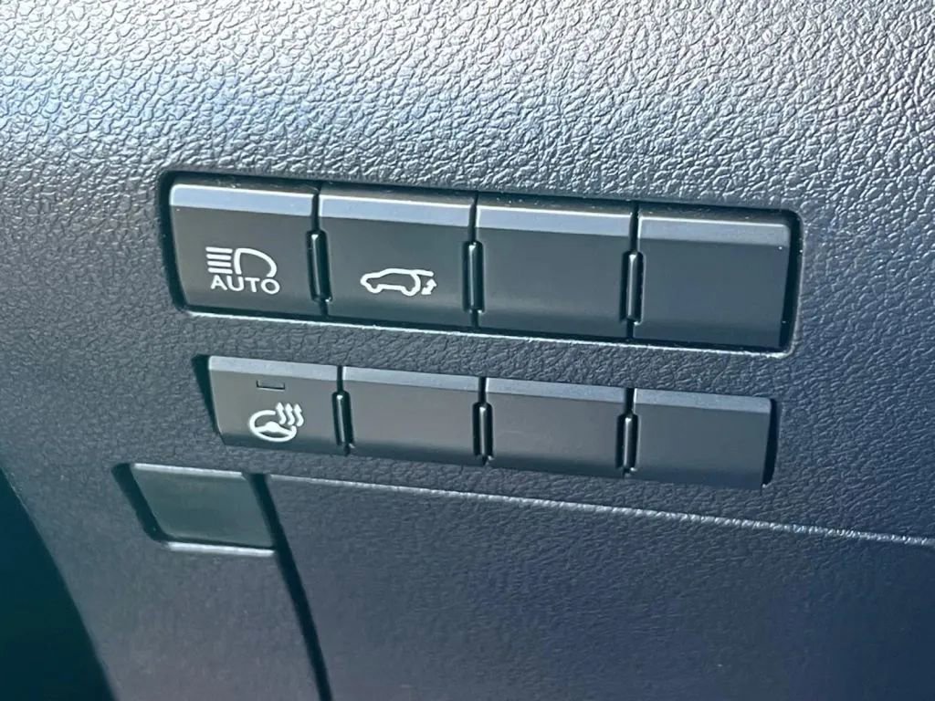 Used 2017 Lexus RX 350 RX 350 Sport Utility 4D w/ Premium Package image 43