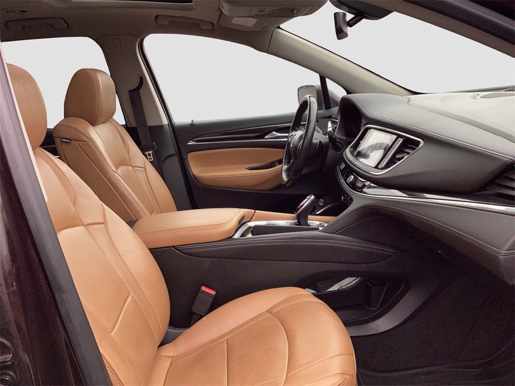 Used 2018 Buick Enclave Essence w/ Trailering Package image 18