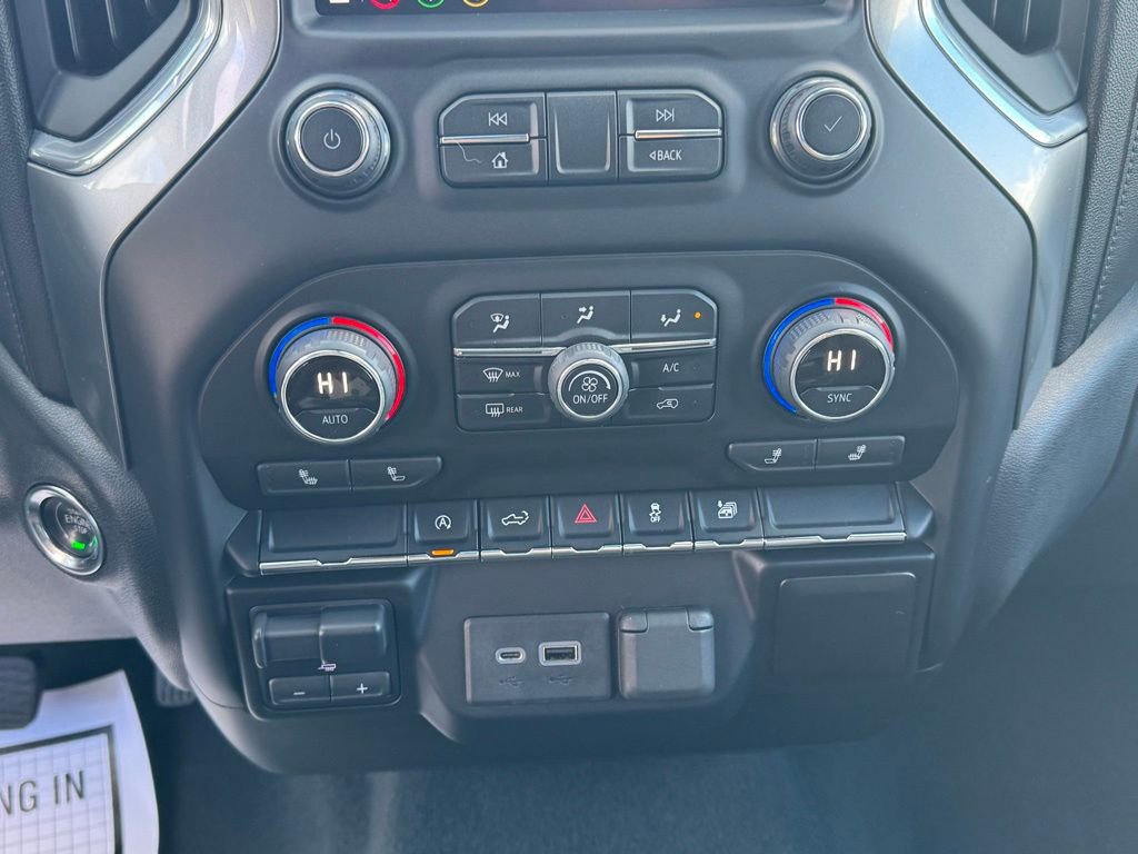 Used 2020 Chevrolet Silverado 1500 LT w/ All-Star Edition image 28