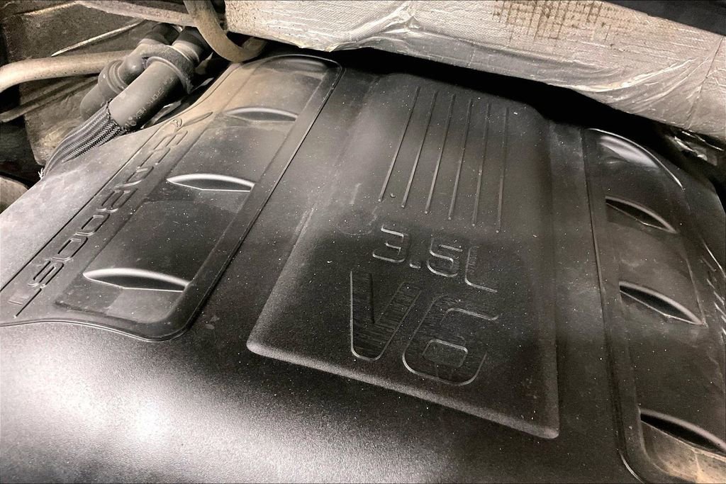 Used 2014 Ford F150 FX4 w/ Equipment Group 402A Luxury image 34