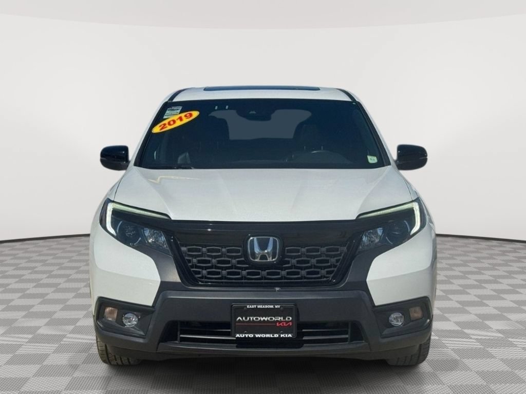 Used 2019 Honda Passport EX-L image 2
