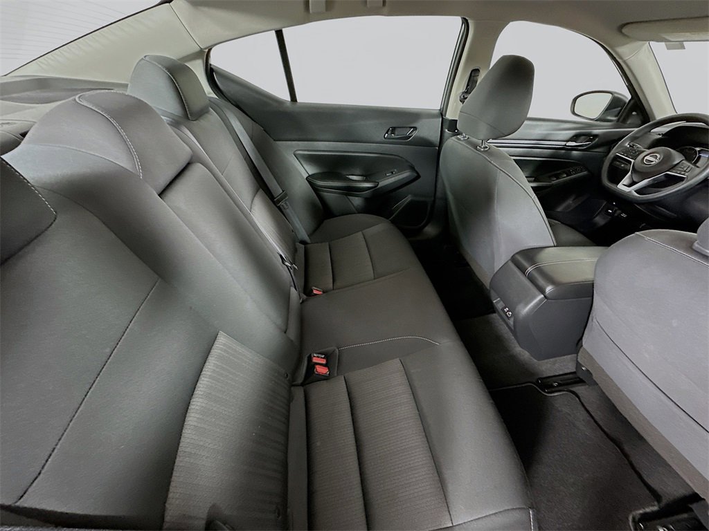 Used 2024 Nissan Altima 2.5 SV image 23