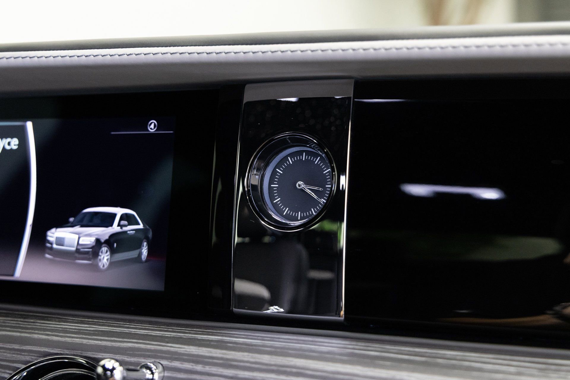 Used 2021 Rolls-Royce Ghost image 27