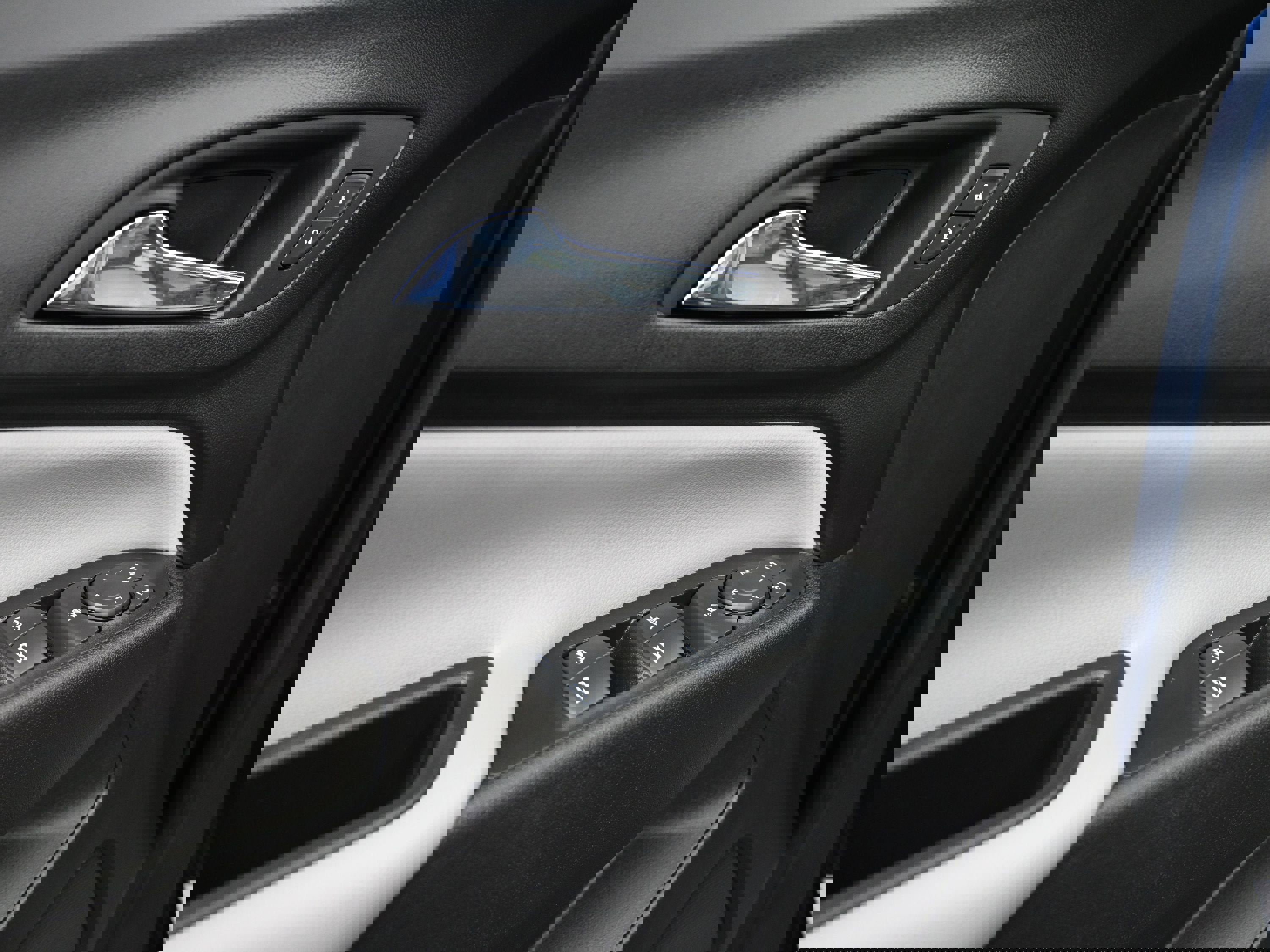 Used 2022 Chevrolet Equinox LS w/ LS Convenience Package image 22