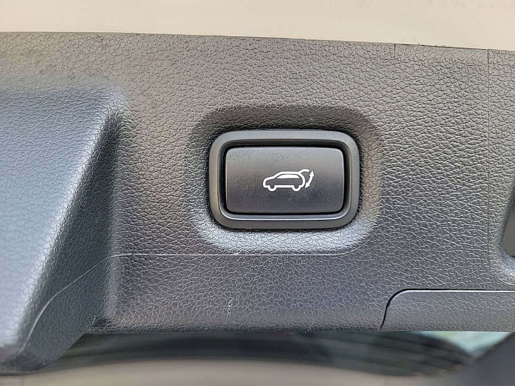 Used 2023 Hyundai Santa Fe Limited AWD/4WD image 39