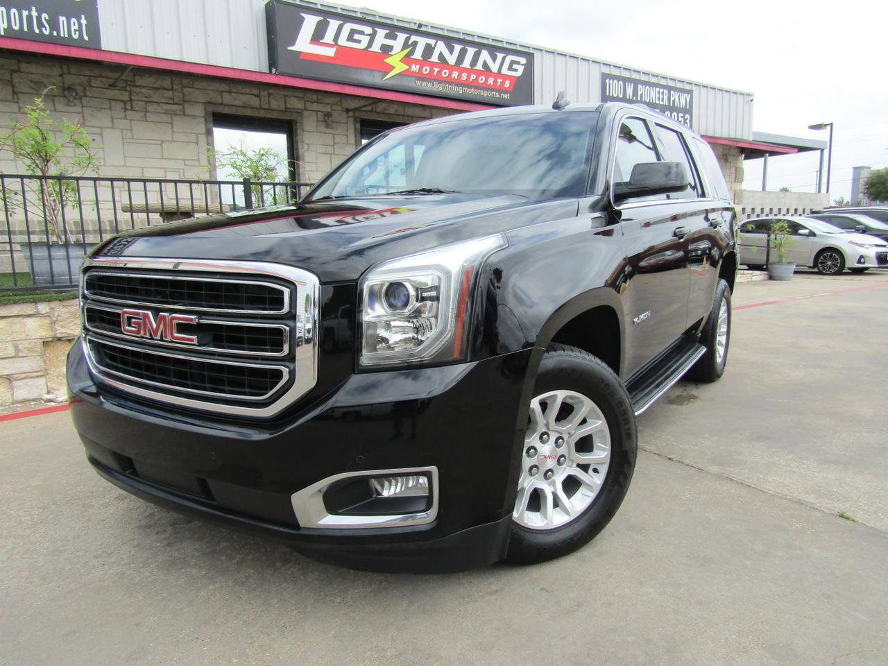 Used 2017 GMC Yukon SLE
