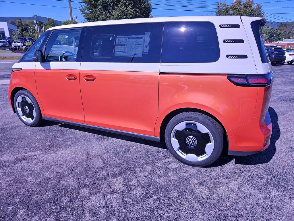 New 2025 Volkswagen ID. Buzz Pro S Plus AWD/4WD image 3