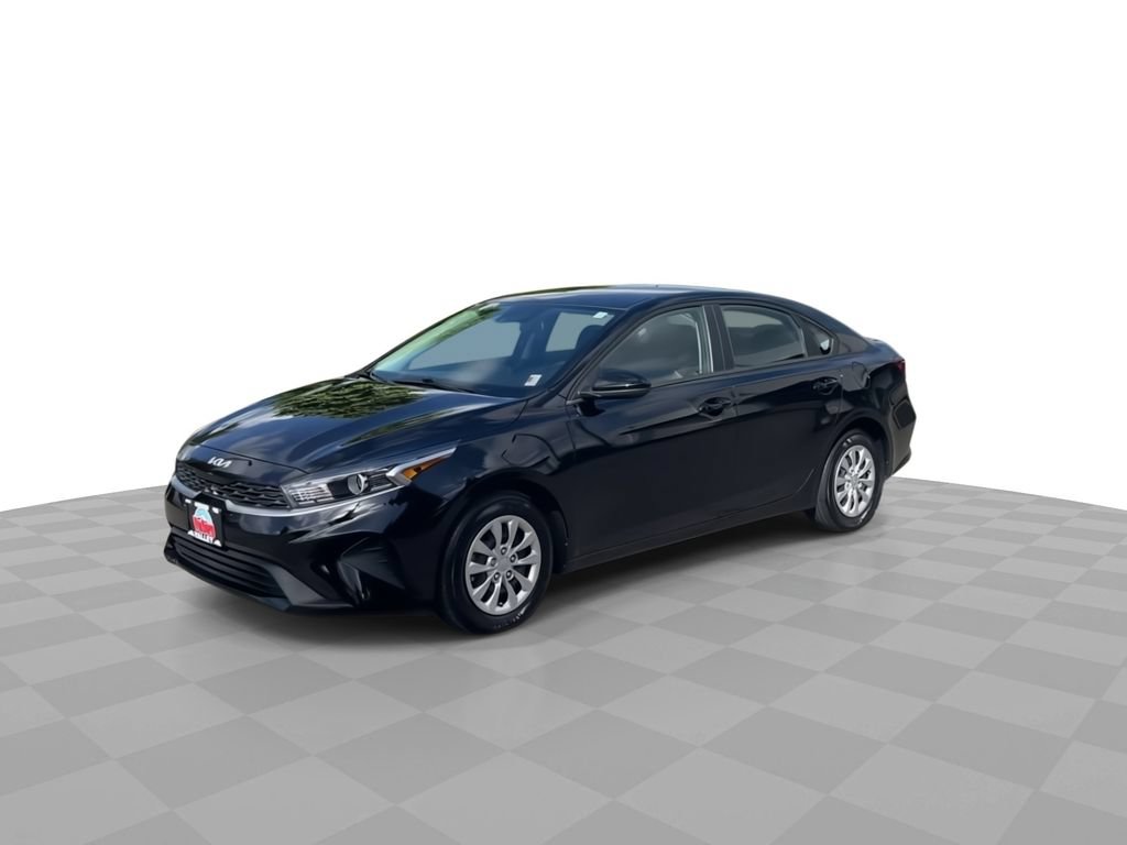 Used 2022 Kia Forte Sedan FWD image 4