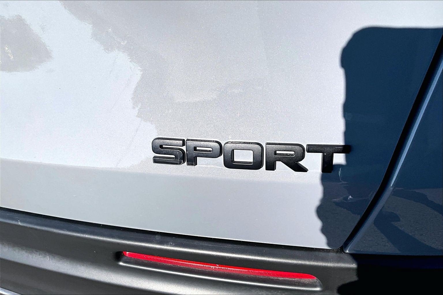Used 2024 Honda HR-V Sport image 8