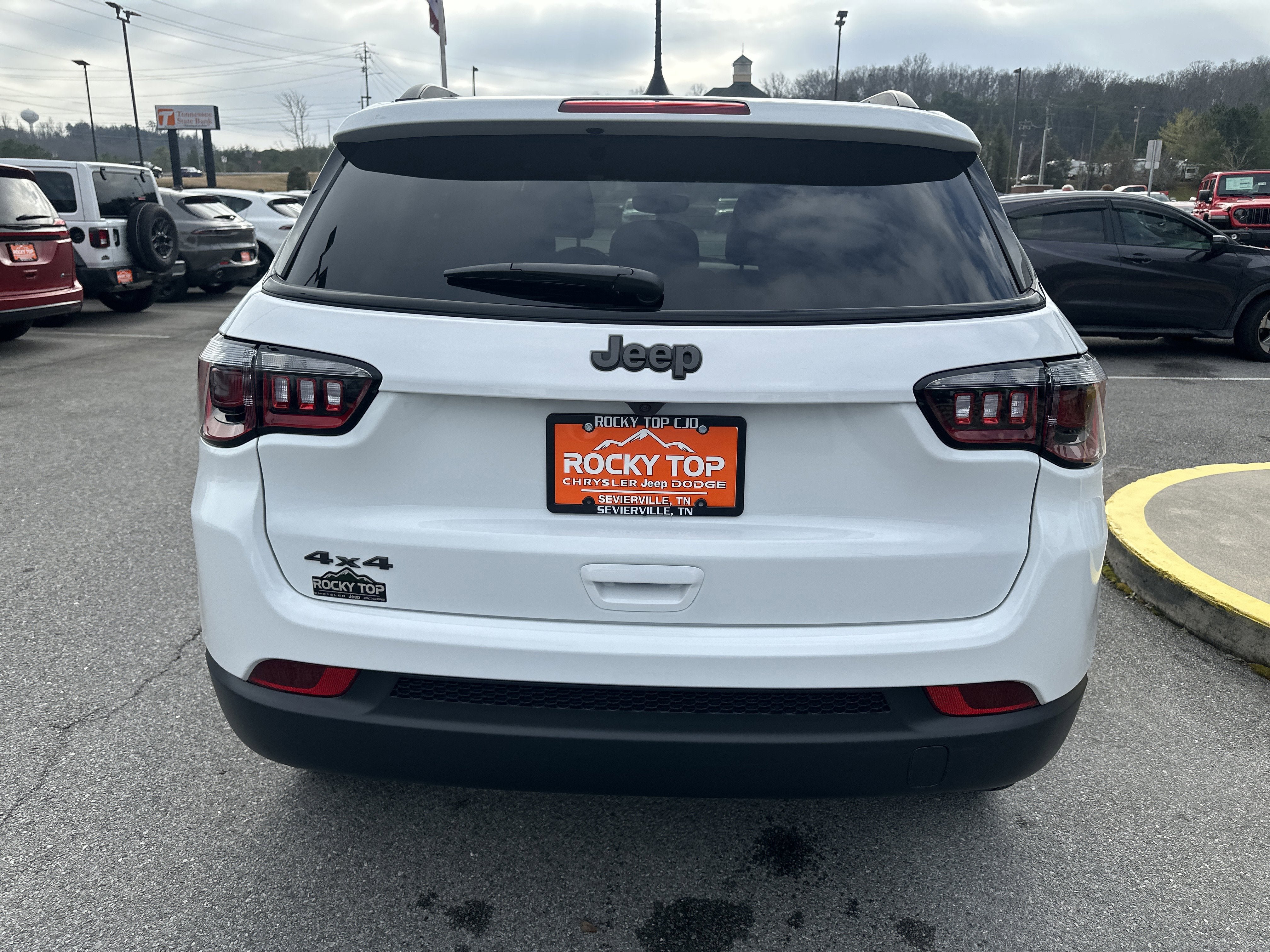 New 2026 Jeep Compass Latitude AWD/4WD image 8