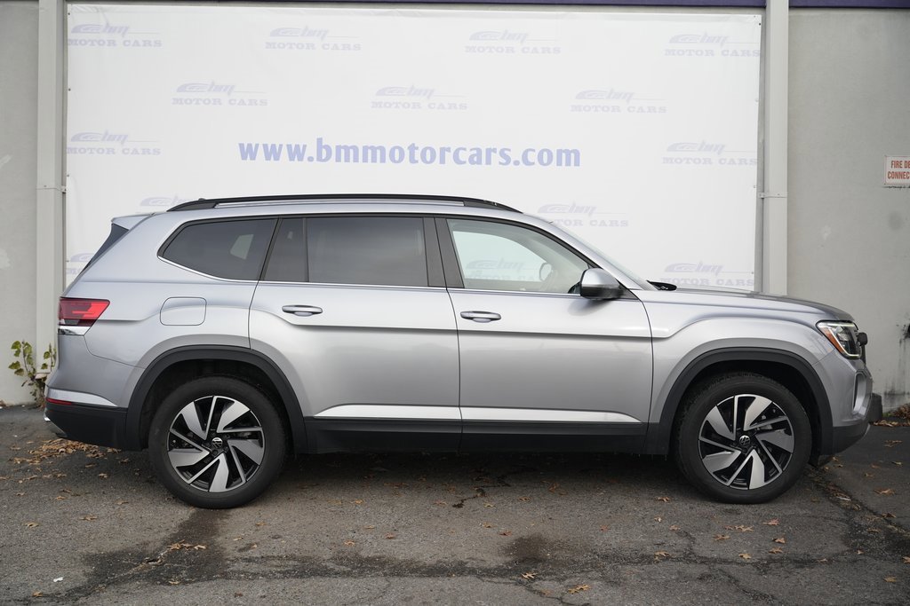 Used 2024 Volkswagen Atlas SE image 7